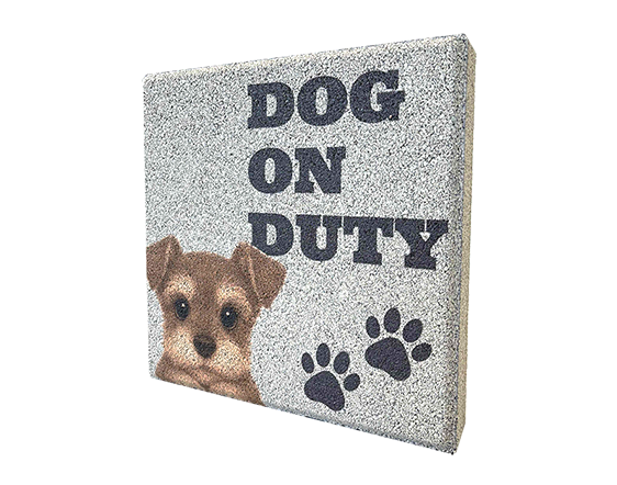 ガーデンサイン ワンちゃん平板ブロック「DOG ON DUTY」
